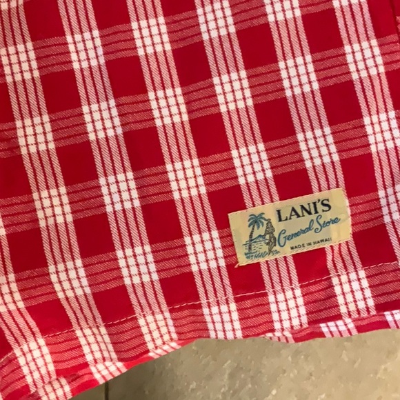 Lani’s General Store - Picture 2 of 4